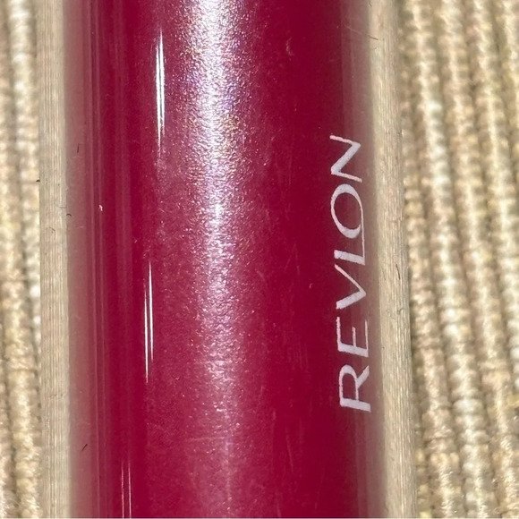 REVLON ColourStay  Ultimate Suede Shade #47 Wardrobe NEW Sealed - Picture 2 of 7